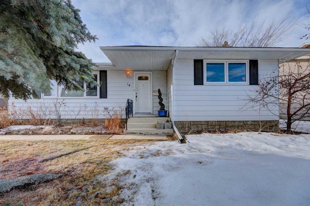 14 Munro Crescent, Red Deer