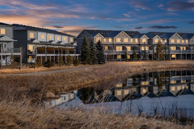 High River Real Estate: Residential Property for Sale in Montrose.