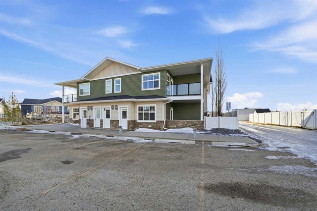E7, 5300 Vista Trail, Blackfalds
