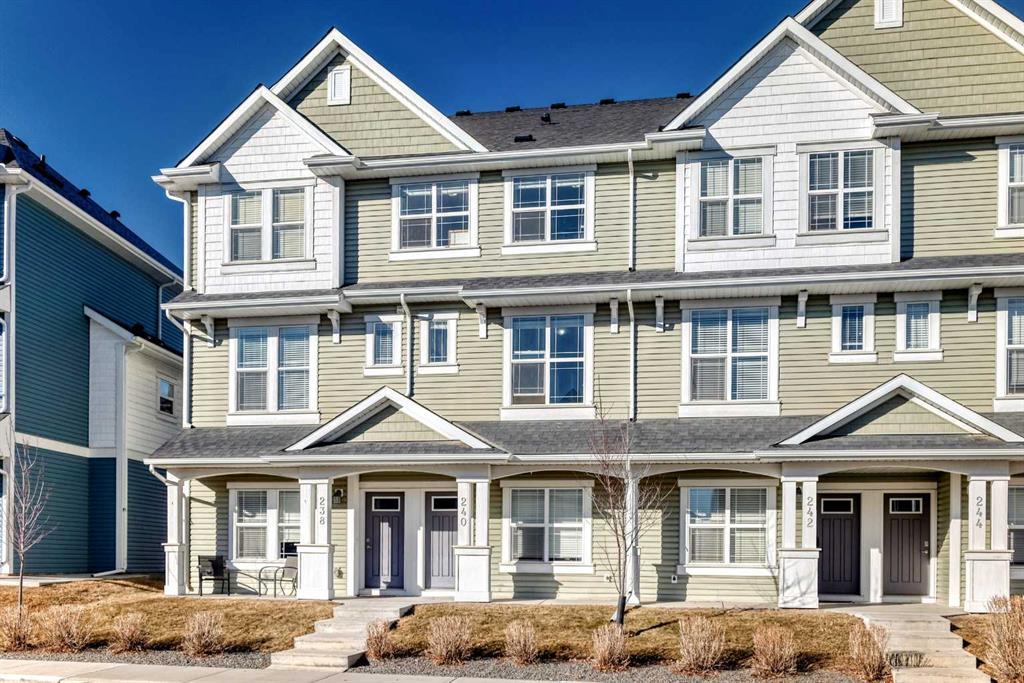 240 Copperleaf Way Se, Calgary