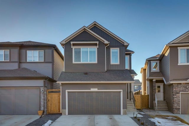Real Estate Listing in Pine Creek, Calgary