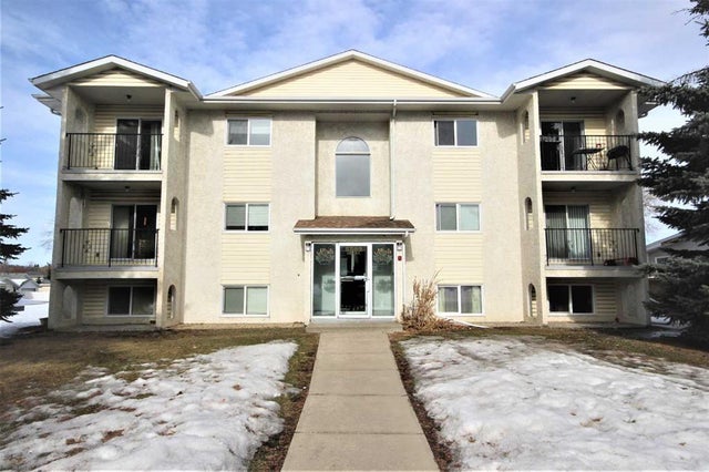 204, 5502 58a Street, Red Deer