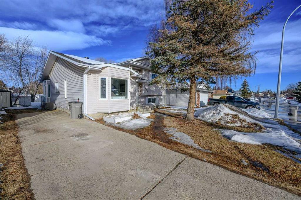 9666 65 Avenue, Grande Prairie