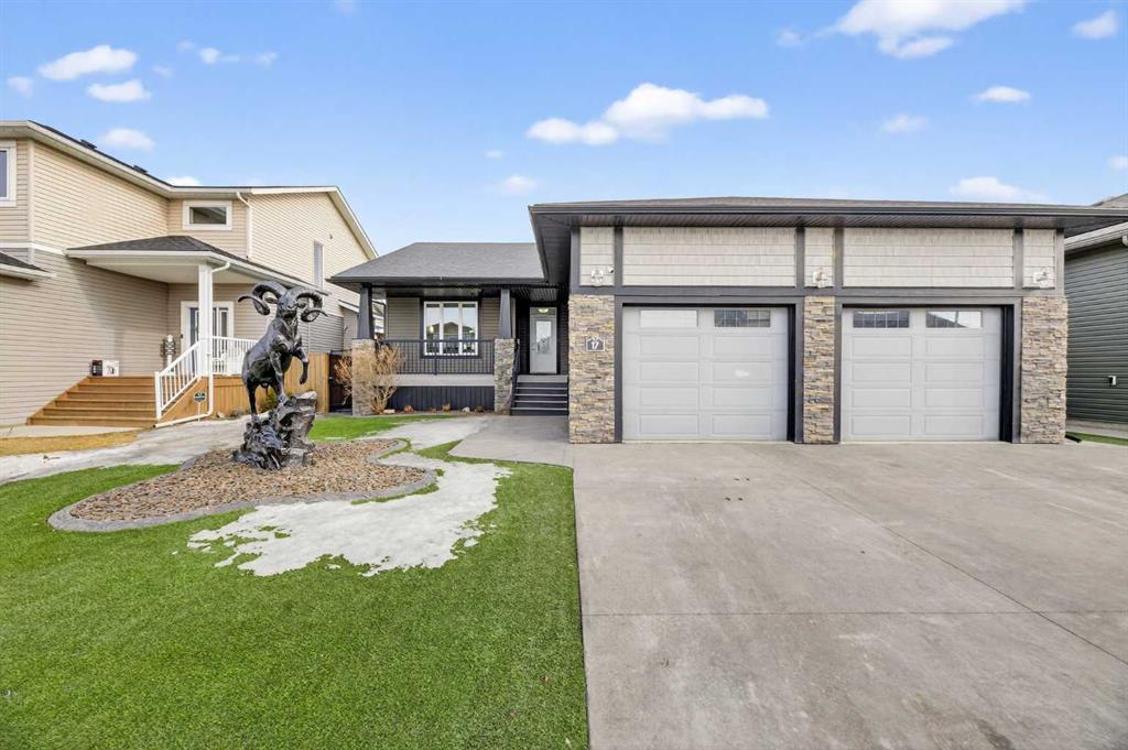 17 Viceroy Crescent, Olds