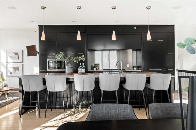 Home for Sale Located at 101 Aspen Meadows Hill Southwest, Calgary, Alberta