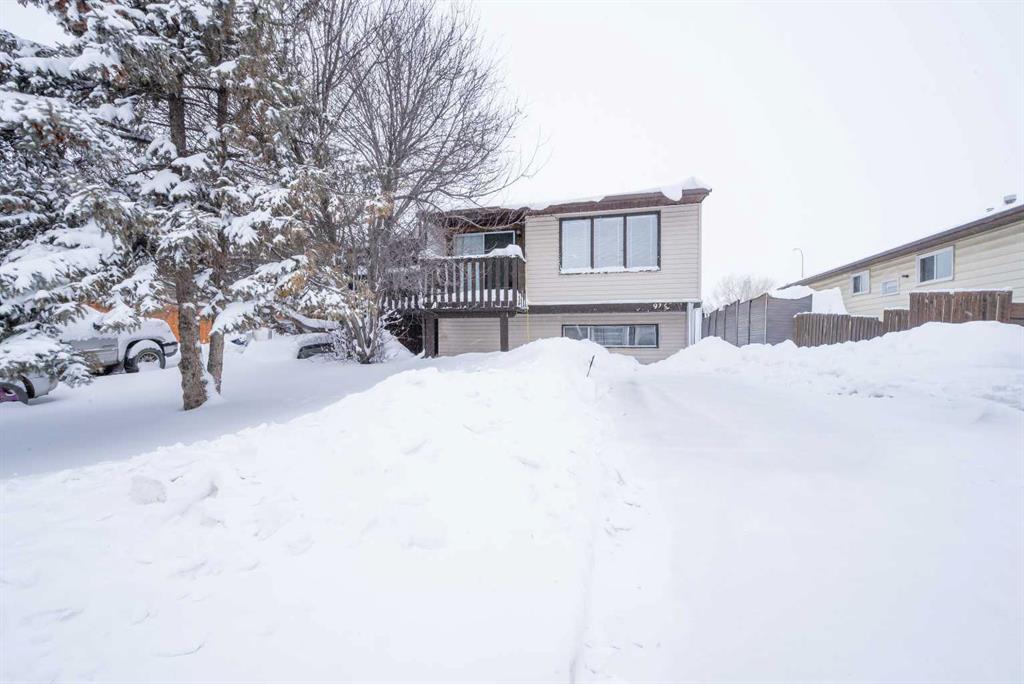 9340 67 Avenue, Grande Prairie
