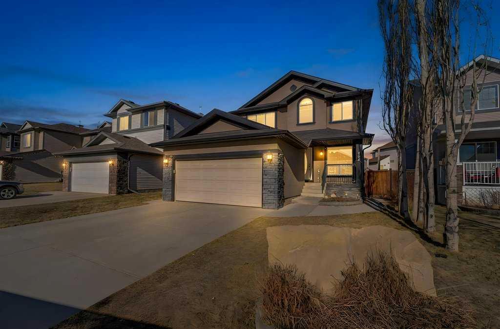 284 Hawkmere View, Chestermere