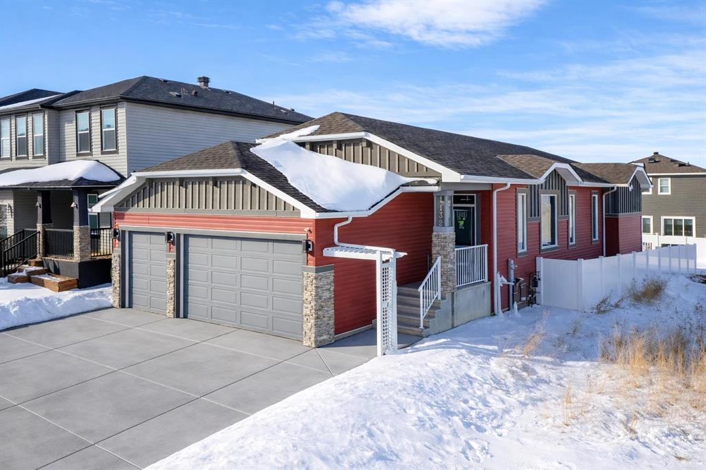 1132 Veterans Avenue, Crossfield