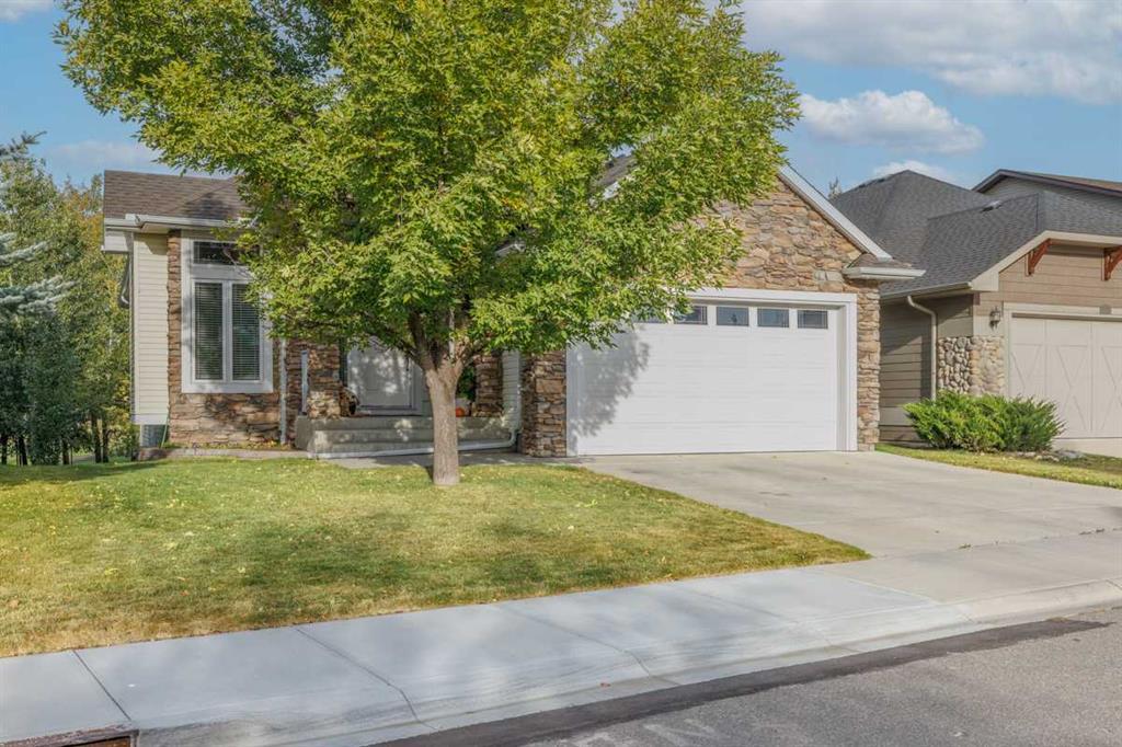 462 Crystal Green Manor, Okotoks