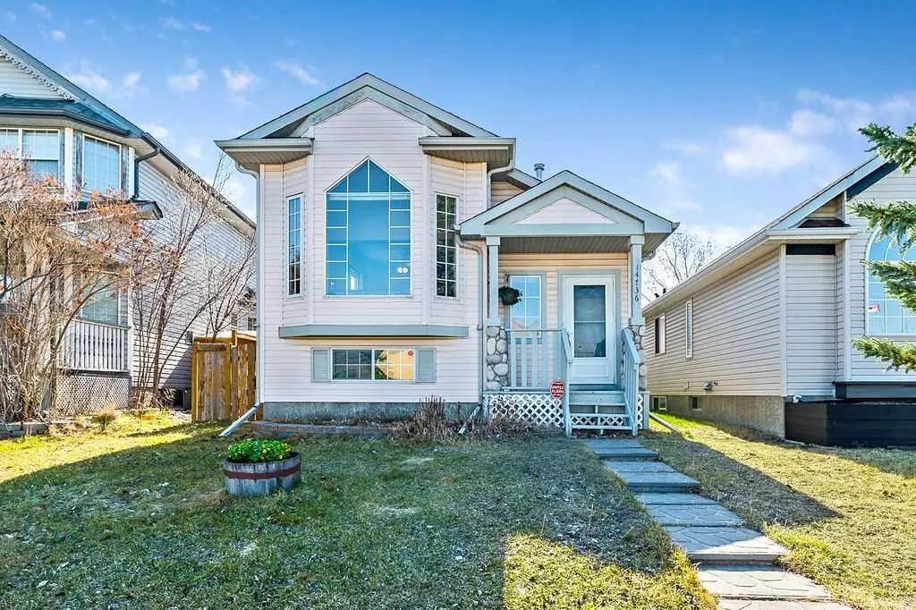 Xxxxx Mt Mckenzie Drive Se Calgary Alberta T2Z 2V1 McKenzie Lake Details