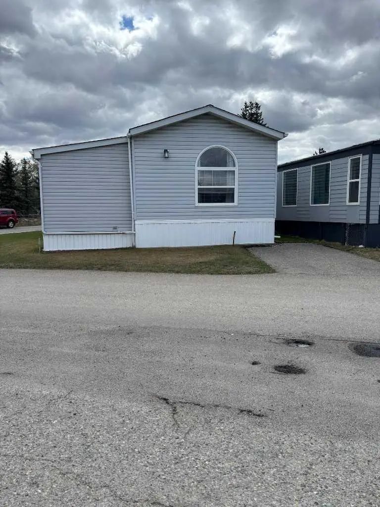 Xxx, Xxxx Xx Street Nw Calgary Alberta T3B 5P2 Greenwood/Greenbriar Details