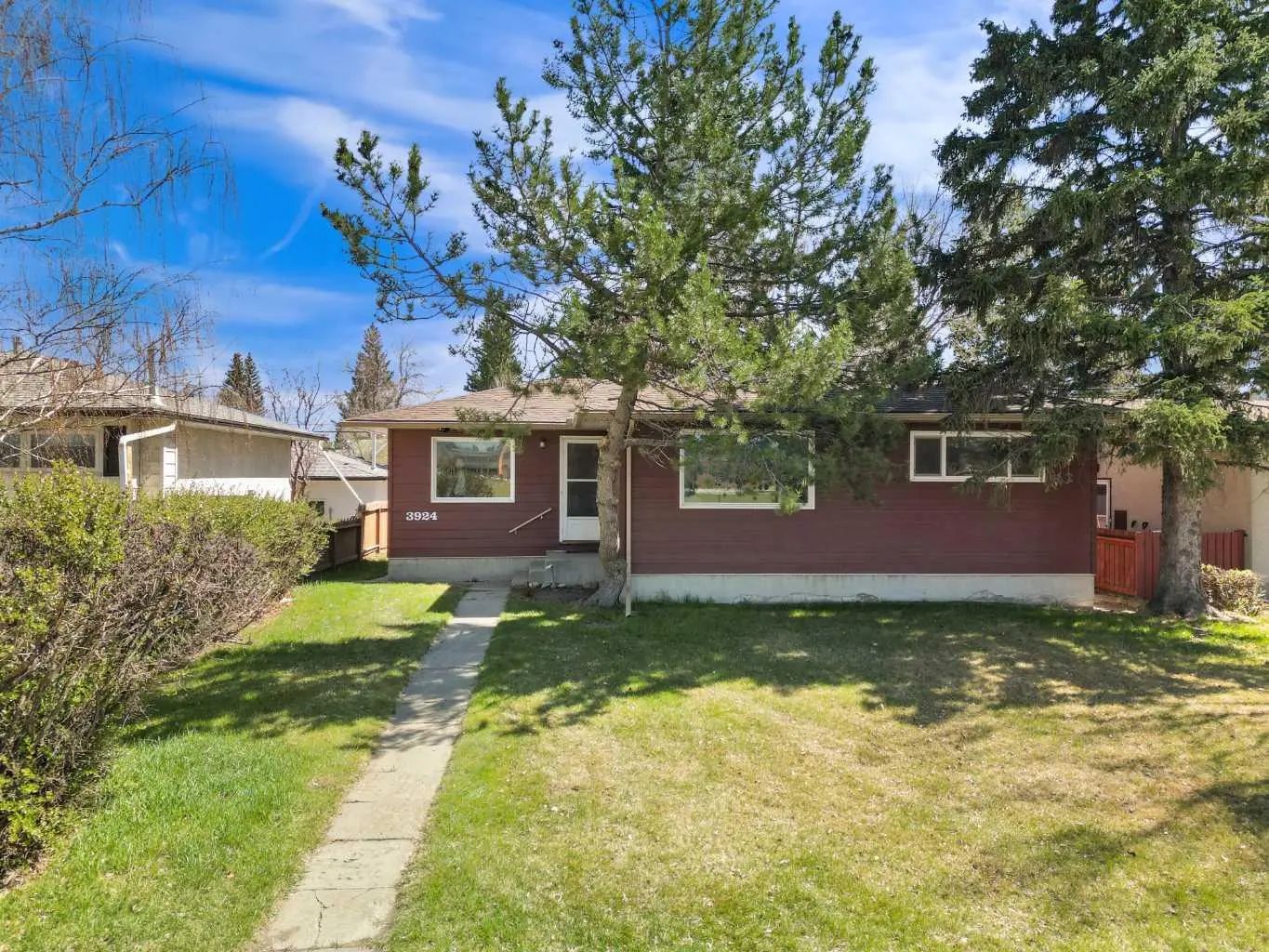 Xxxx Brantford Drive Nw Calgary Alberta T2L 1H9 Brentwood Details