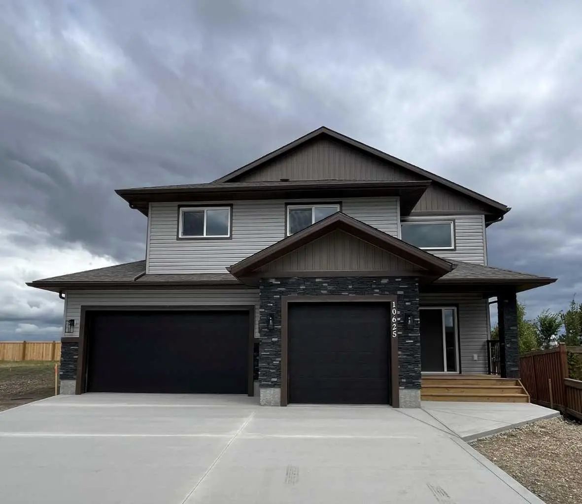 Xxxxx Xxx Street  Grande Prairie Alberta T8V 1L1 Westgate Details