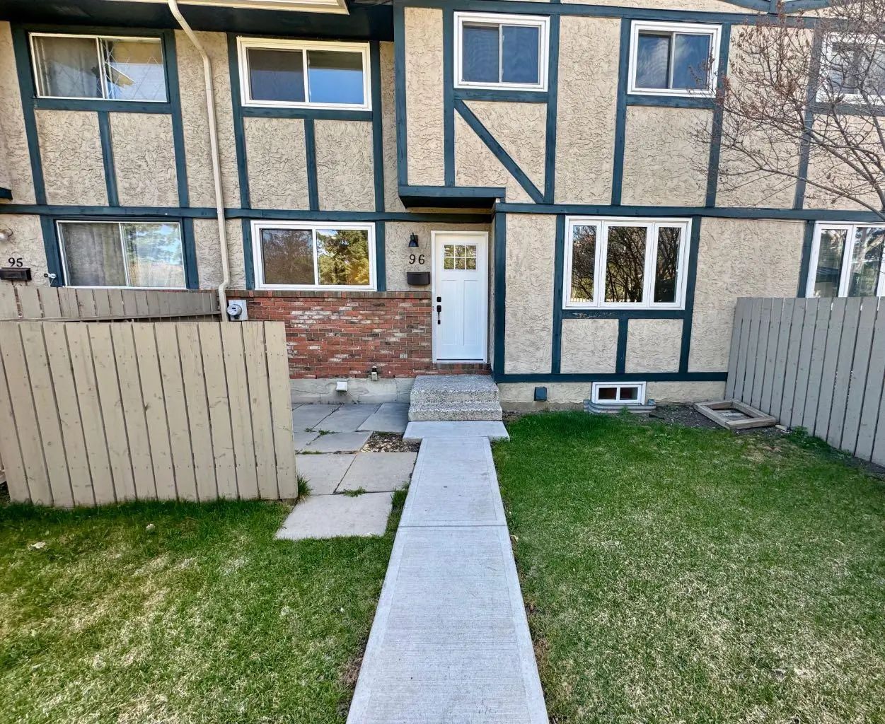 Xxs Xxx Lynnview Road Se Calgary Alberta T2v 2c6 Ogden Details