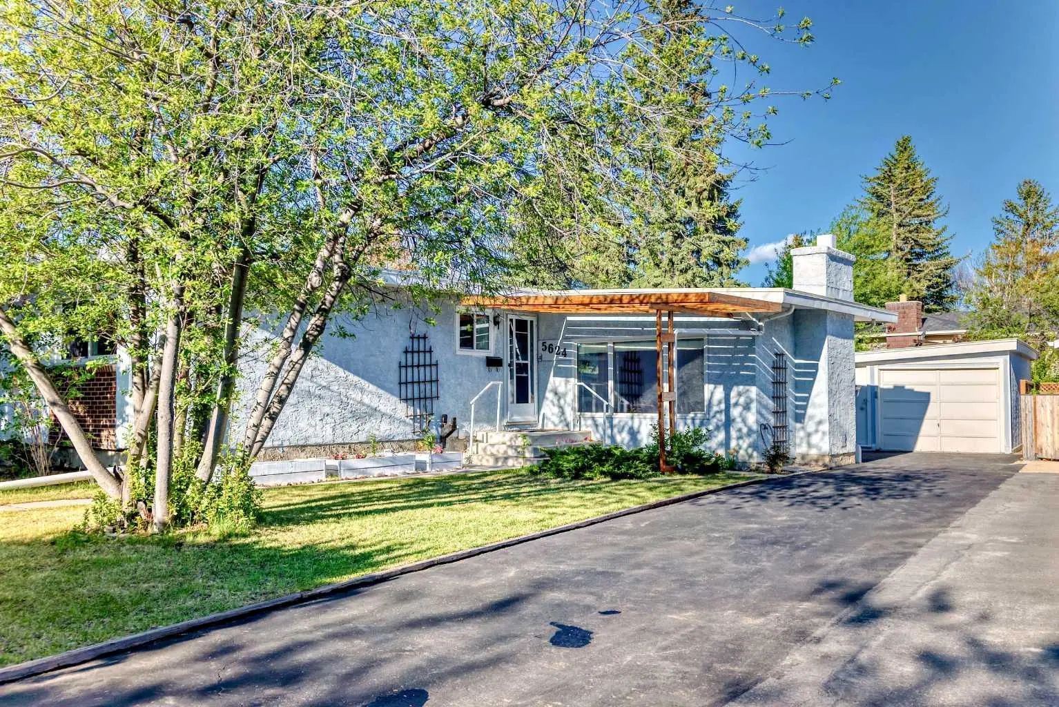 Xxxx Dalcastle Rise Nw Calgary Alberta T3A 2A5 Dalhousie Details