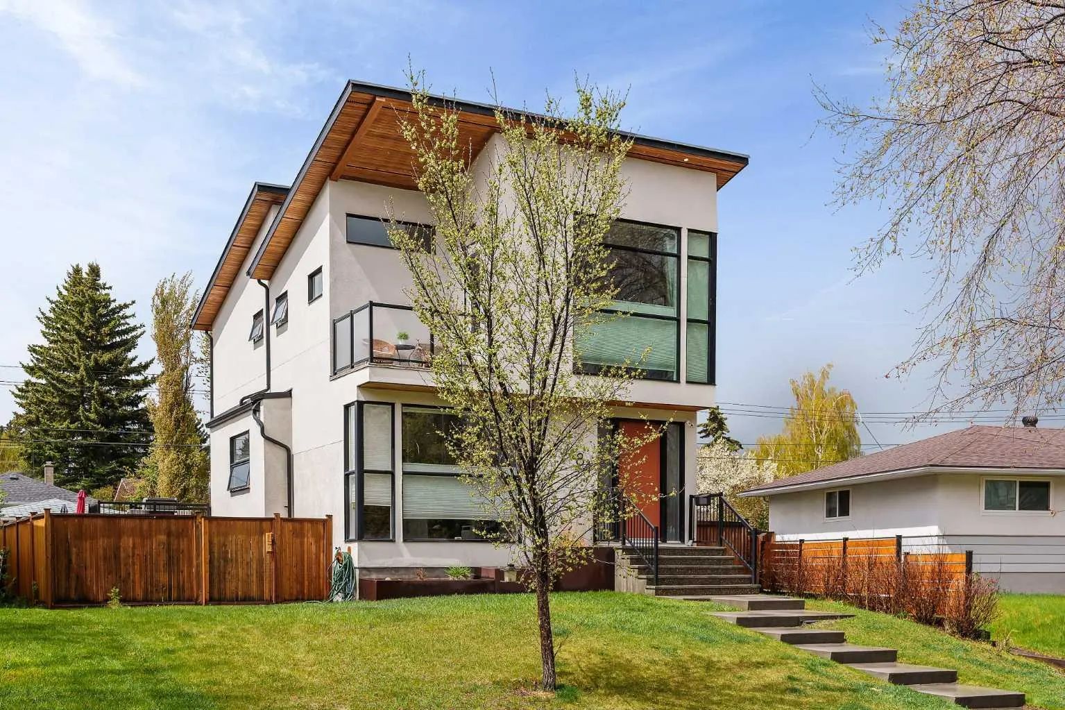 Xx Westminster Drive Sw Calgary Alberta T3C 2T1 Westgate Details