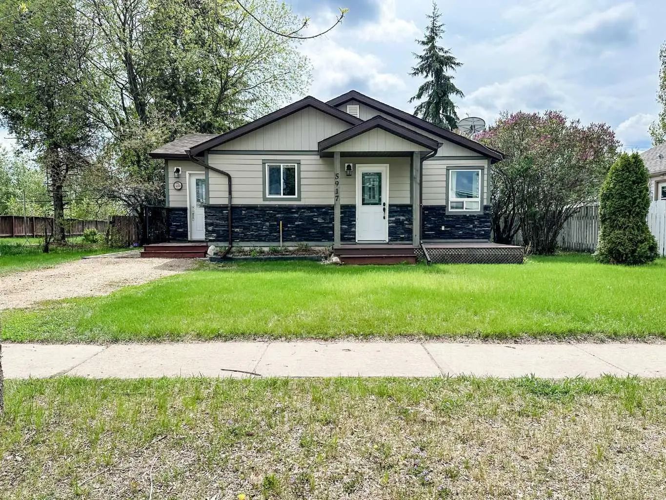 Xxxx Xxa Avenue  Stettler Alberta T4K 1C5 Rosedale Details