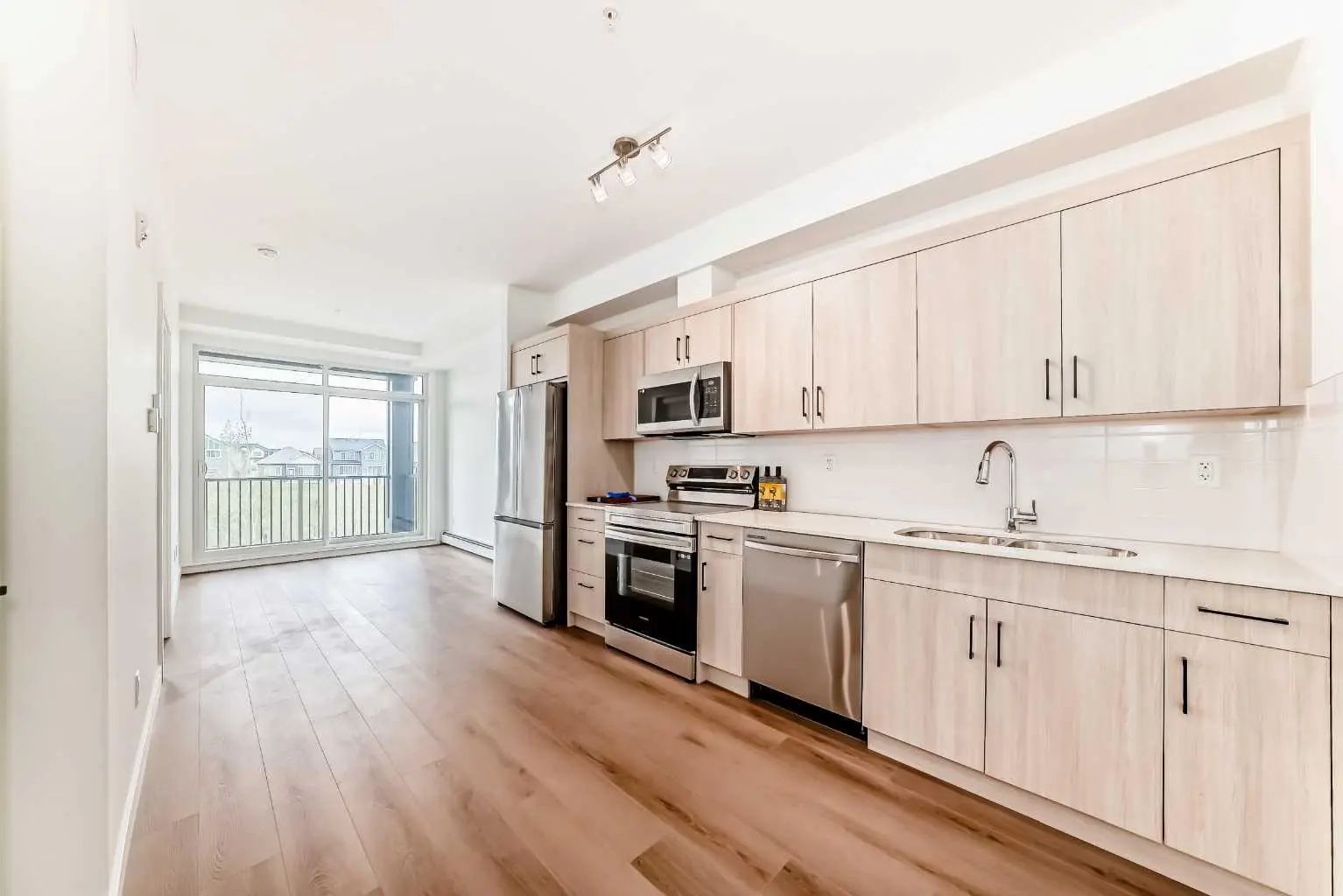 Xxx, Xx Sage Hill Walk Nw Calgary Alberta T3R 1X9 Sage Hill Details
