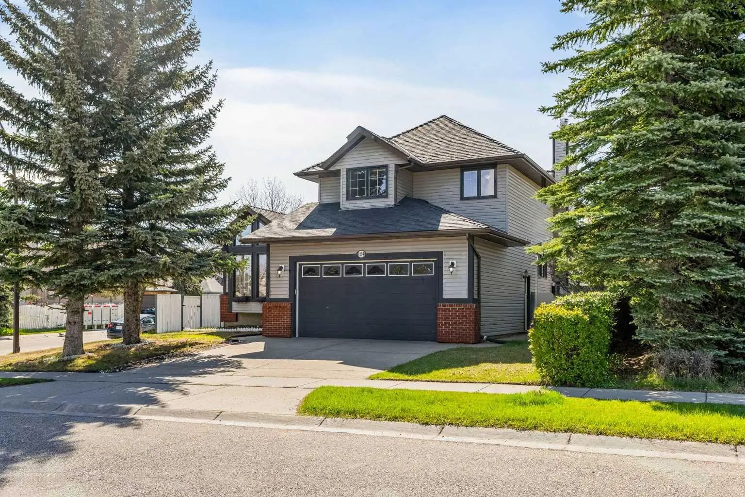 Xxxx Edgebrook Drive Nw Calgary Alberta T3A 4N1 Edgemont Details