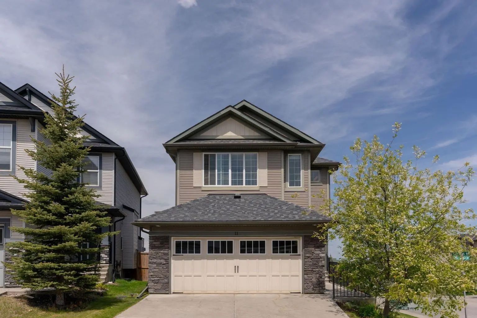 Xx Sage Bank Court Nw Calgary Alberta T3R 0K7 Sage Hill Details
