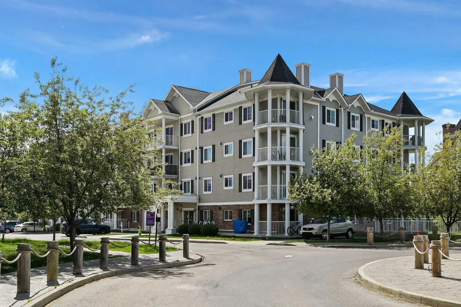 Xxxx, Xx Country Village Park Ne Calgary Alberta T3K 0W5 Country Hills Village Details