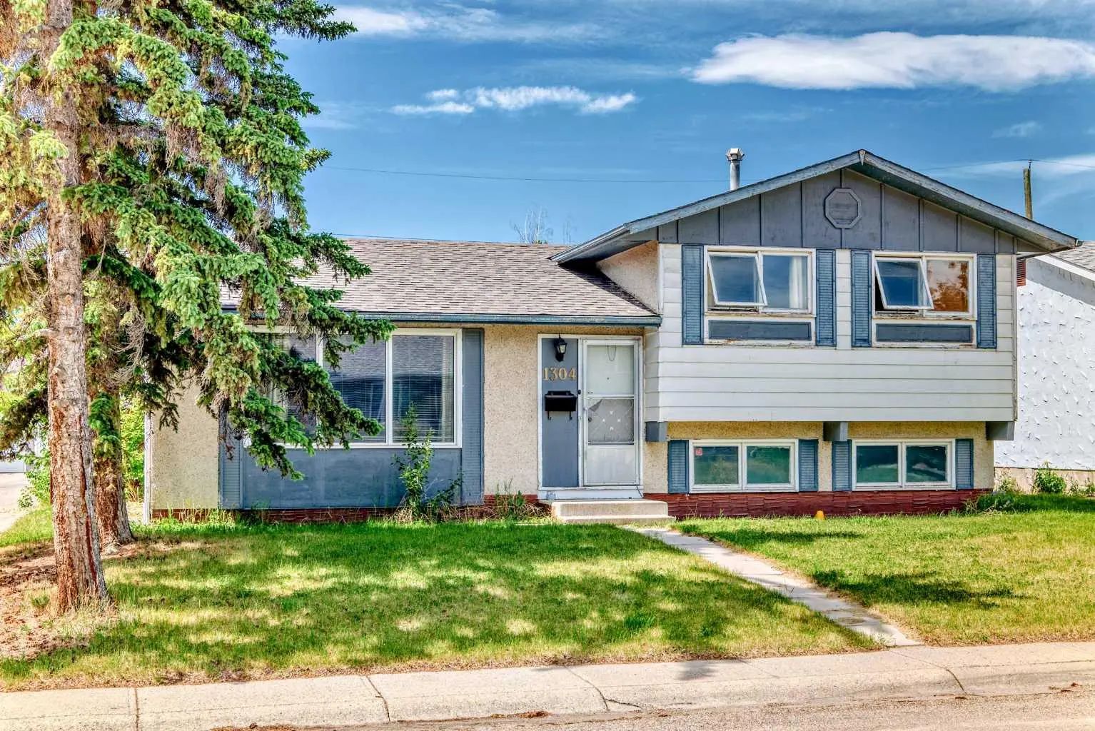 Xxxx Lake Sylvan Drive Se Calgary Alberta T2J 4C8 Bonavista Downs Details