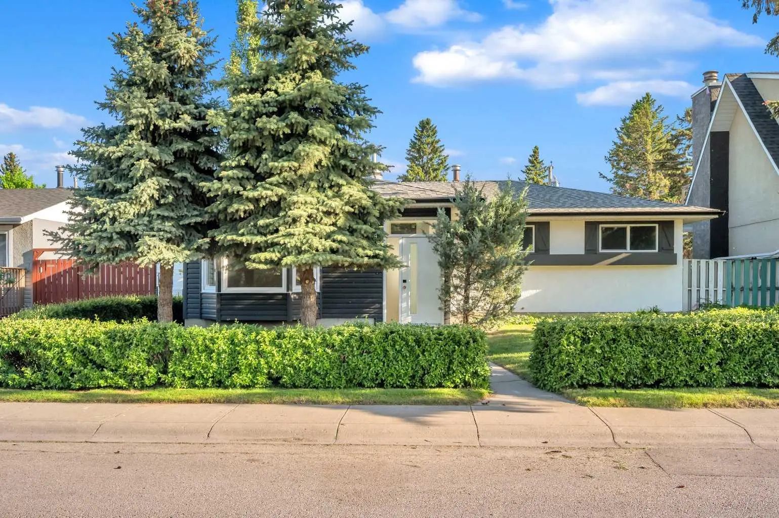 Xxx Xx Avenue Se Calgary Alberta T2H 1T9 Acadia Details