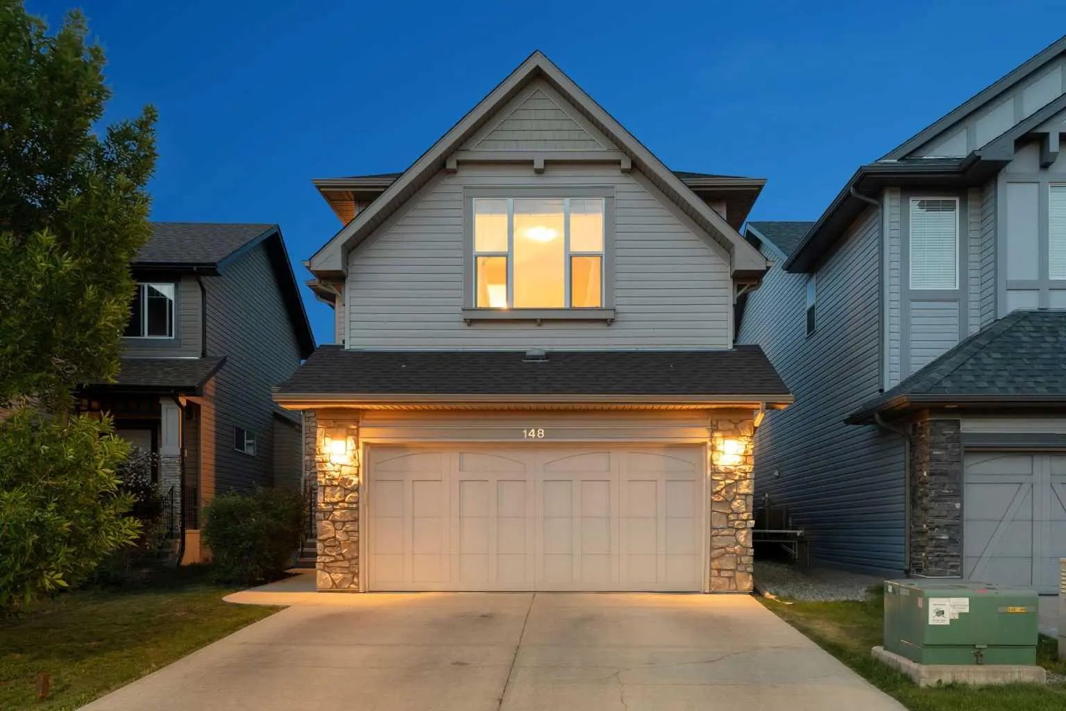 Xxx Brightoncrest Manor Se Calgary Alberta T2Z 0N9 New Brighton Details