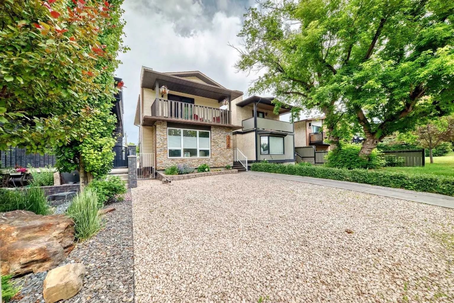 Xxx Xx Avenue Ne Calgary Alberta T2E 2G2 Tuxedo Park Details