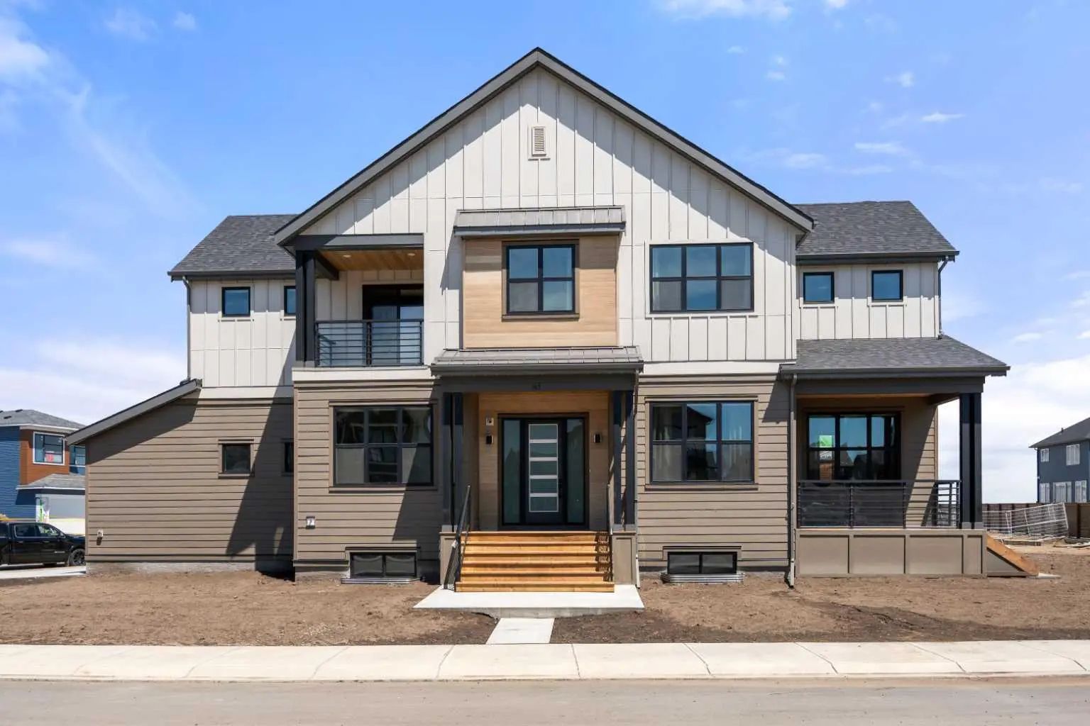 Xx Raven Manor Se Calgary Alberta T3S 0V8 Rangeview Details