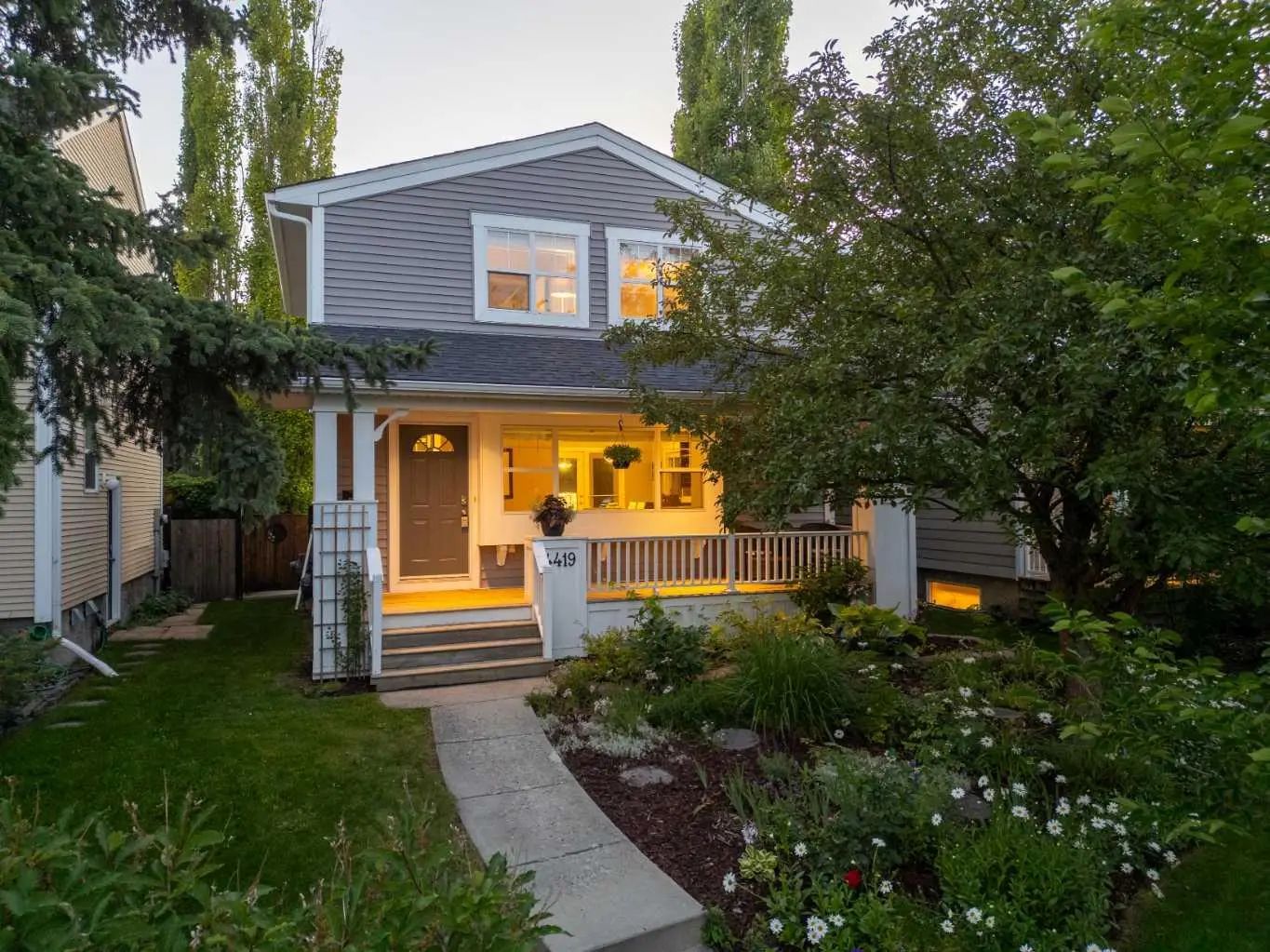 Xxxx Quentin Court Sw Calgary Alberta T2T 6B8 Garrison Woods Details