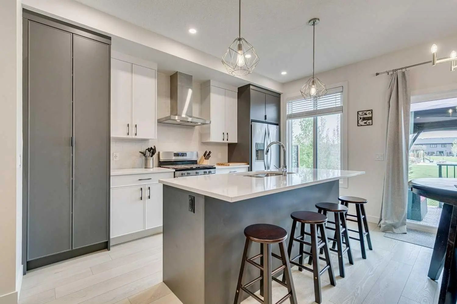 Xxx Wolf Creek Manor Se Calgary Alberta T2X 4V5 Wolf Willow Details