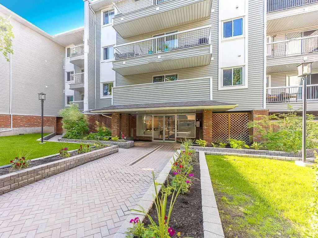 Xxx, Xxx Xx Avenue Sw Calgary Alberta T2S 0C6 Cliff Bungalow Details