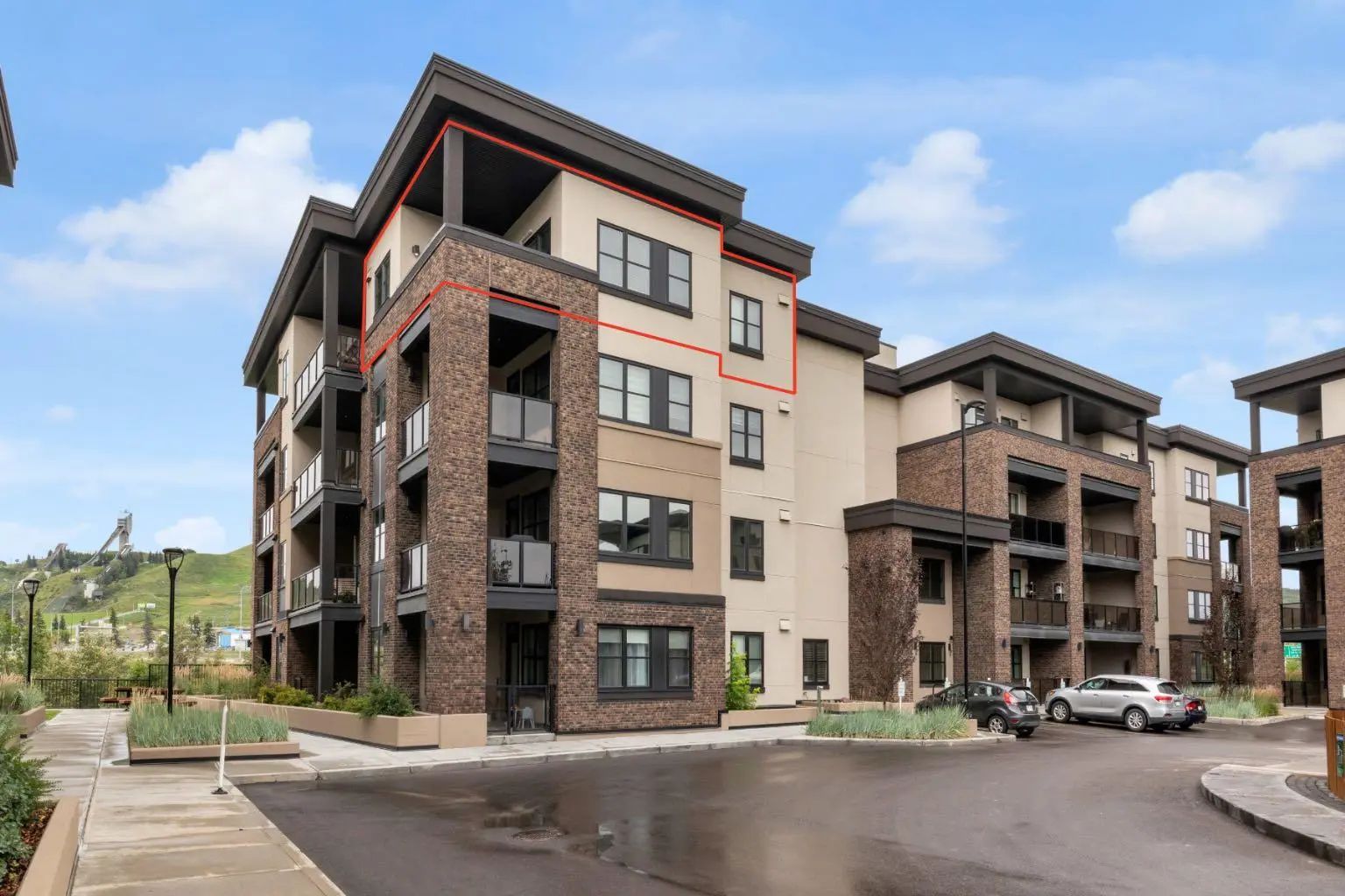 Xxxx, Xx Greenbriar Place Nw Calgary Alberta T3B 6J4 Greenwood/Greenbriar Details