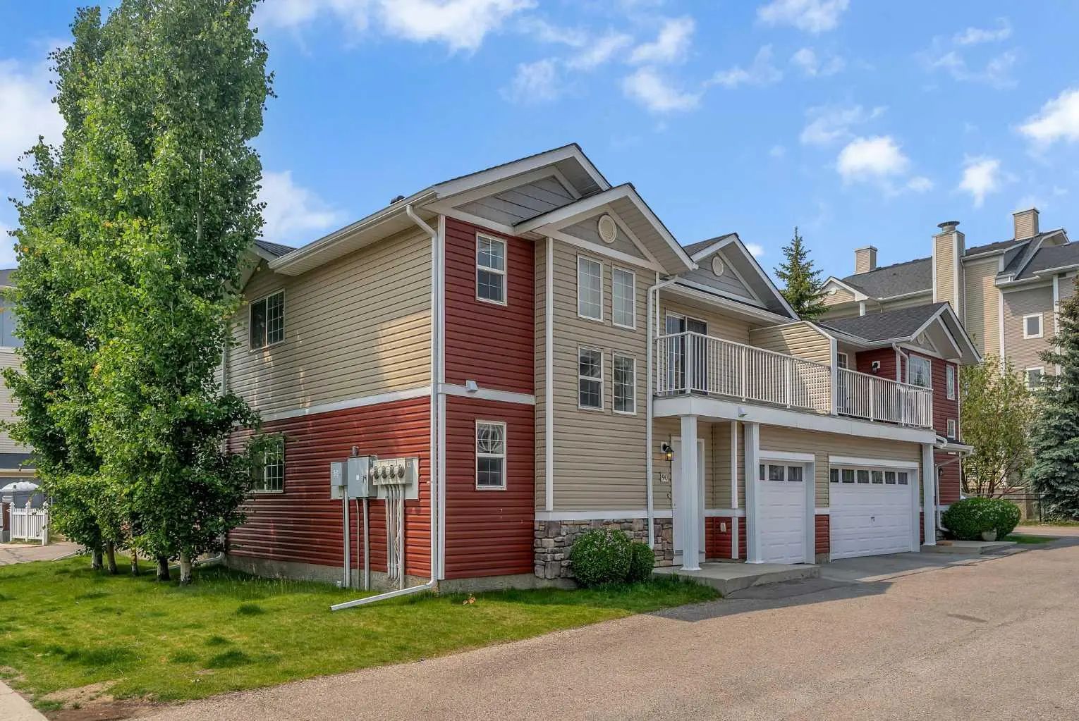 Xx Country Village Circle Ne Calgary Alberta T3K 6E2 Country Hills Village Details