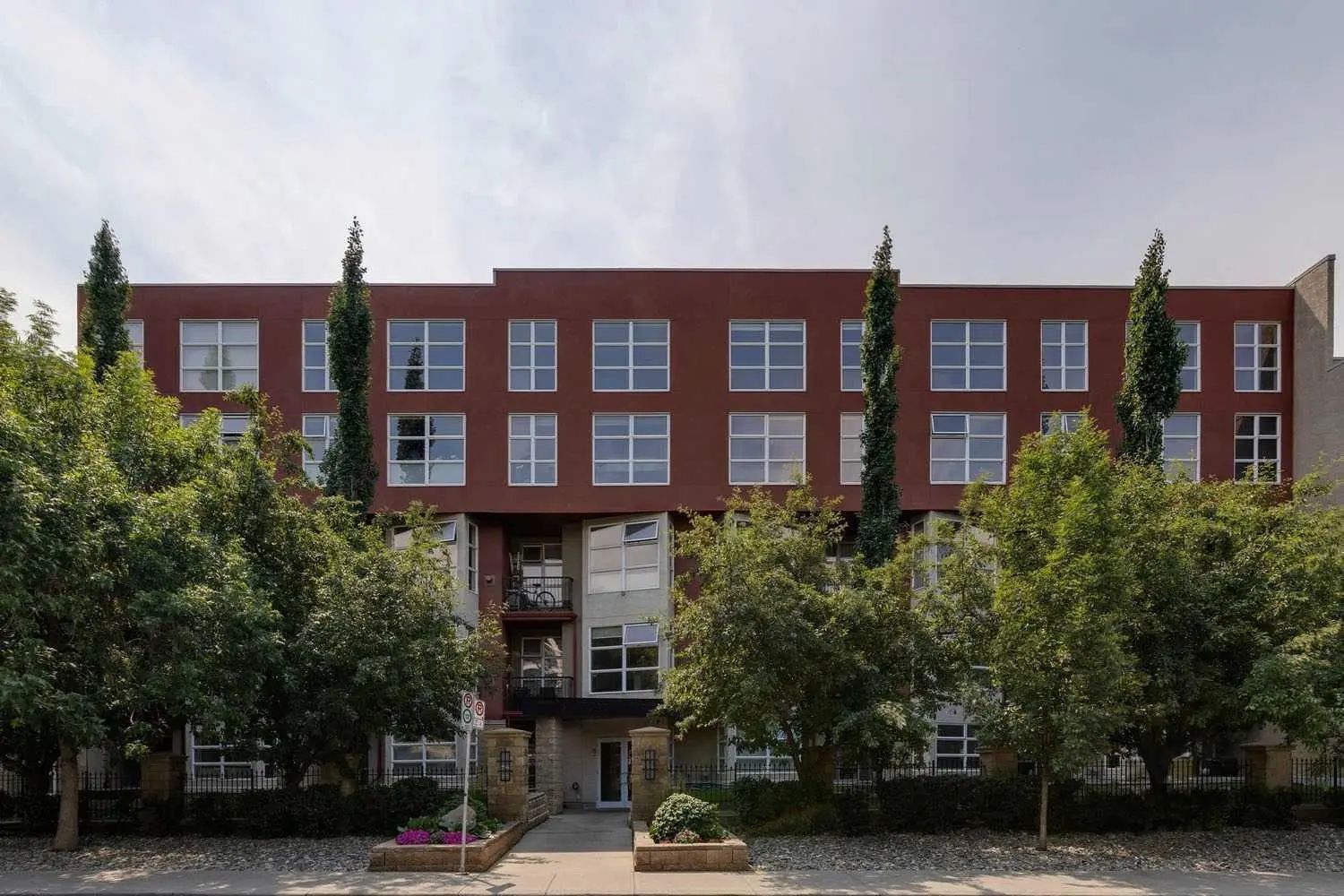 Xxx, Xxx Xx Avenue Sw Calgary Alberta T2S 3E7 Mission Details