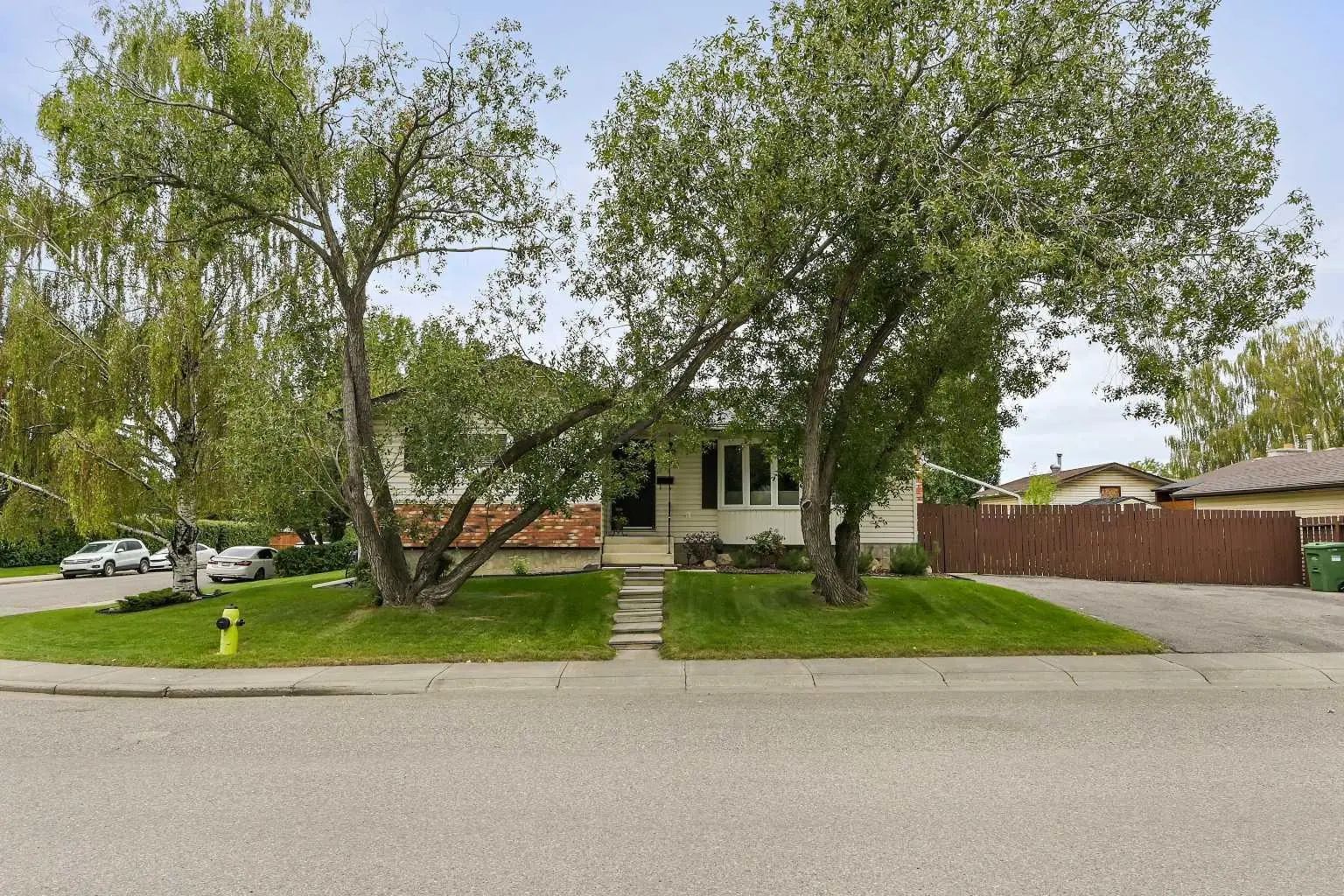 Xxxx Lysander Crescent Se Calgary Alberta T2C 1M3 Ogden Details