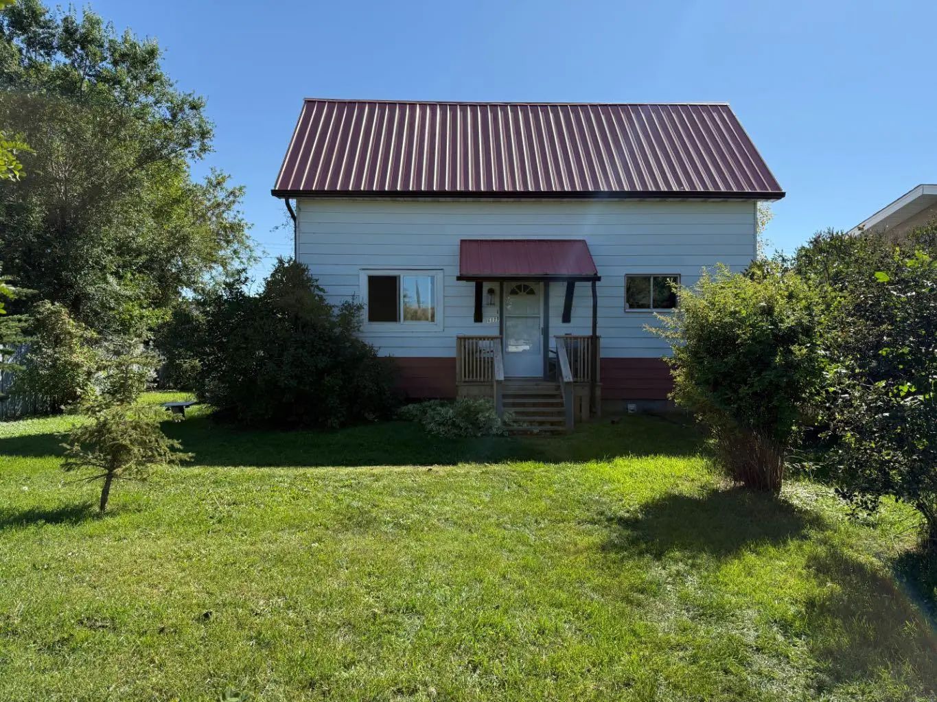 Xxxx Xx A Avenue  Stettler Alberta T4K 1C9 Rosedale Details