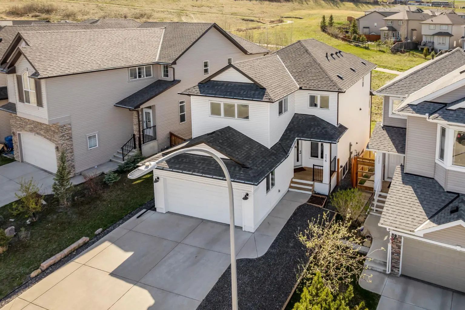 Xxx Sherwood Crescent Nw Calgary Alberta T3R 0G2 Sherwood Details