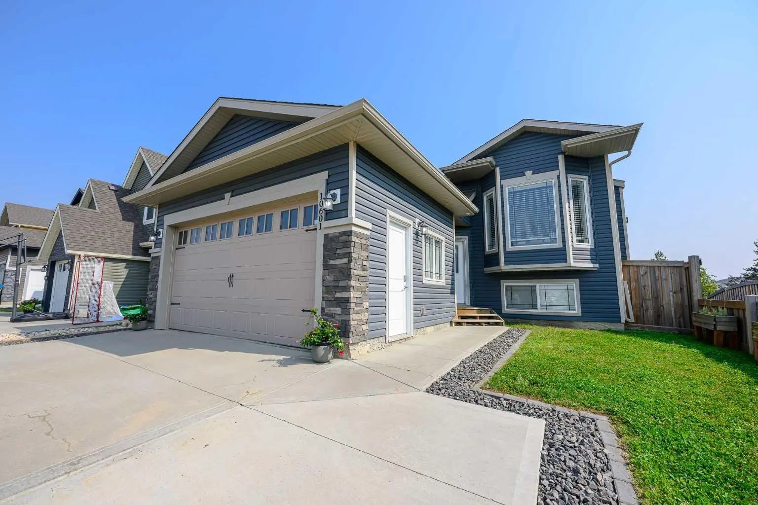 Xxxxx Xxx Street  Grande Prairie Alberta T8V 6A7 Westgate Details