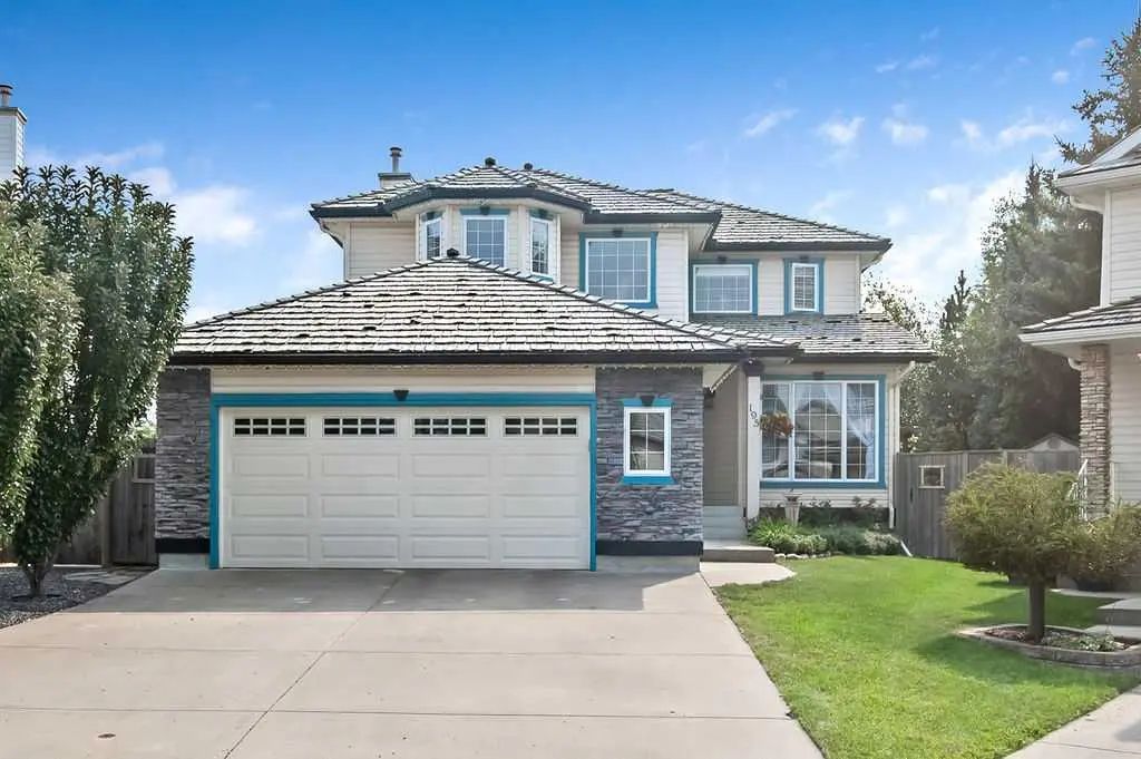 Xxx Mt Brewster Circle Se Calgary Alberta T2Z 2R8 McKenzie Lake Details