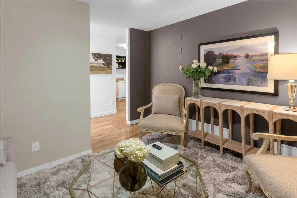 Xxxx Xx Country Village Bay Ne Calgary Alberta T3K 5Z3 Country Hills Village Details
