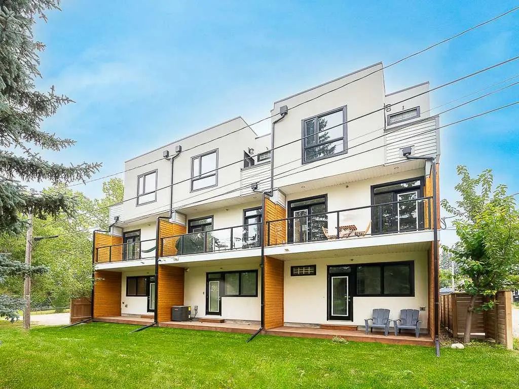 Xxx, Xxxx Xx Avenue Nw Calgary Alberta T2M1Y6 Capitol Hill Details