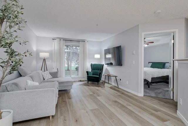 6118, 6000 Somervale Court Southwest, Calgary