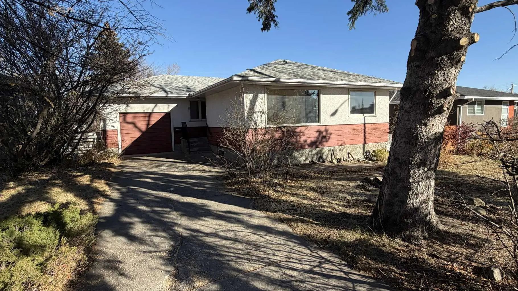 X Carnarvon Way Nw Calgary Alberta T2K 1W4 Cambrian Heights Details