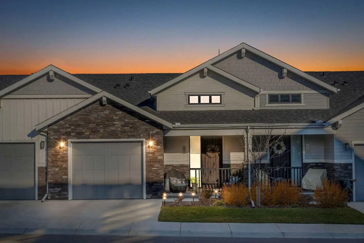 Xxx Crestridge Common Sw Calgary Alberta T3B 6J5 Crestmont Details