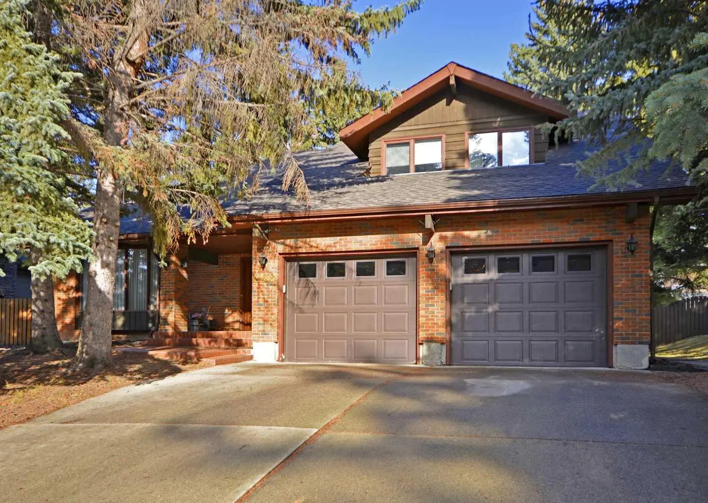 Xxx Pump Hill Gardens Sw Calgary Alberta T2V 4M6 Pump Hill Details