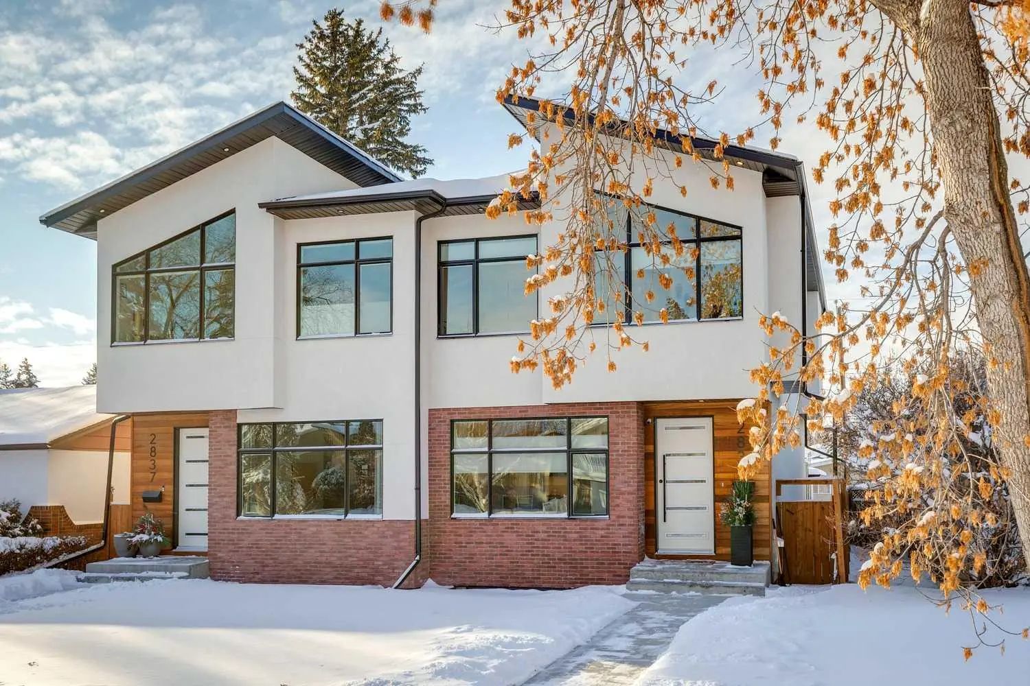 Xxxx Xx Street Sw Calgary Alberta T3E 3M2 Glenbrook Details