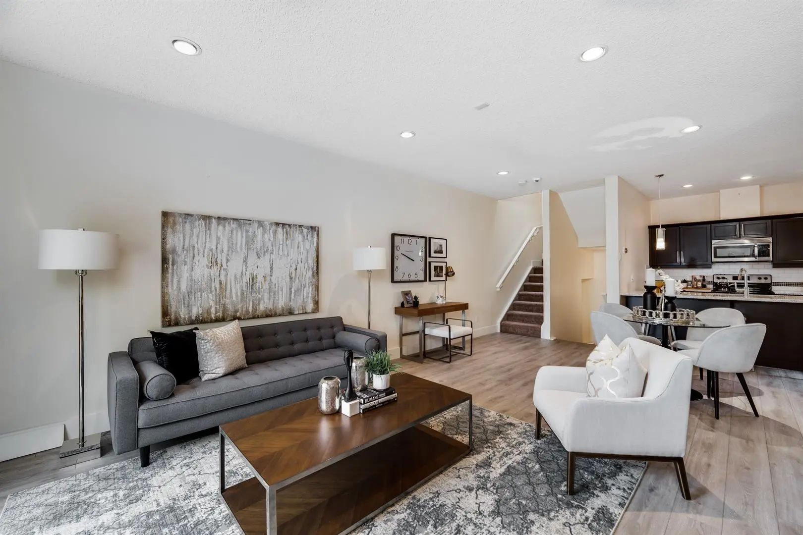 X Xxxx Xx Avenue Sw Calgary Alberta T3C 0S1 Sunalta Details