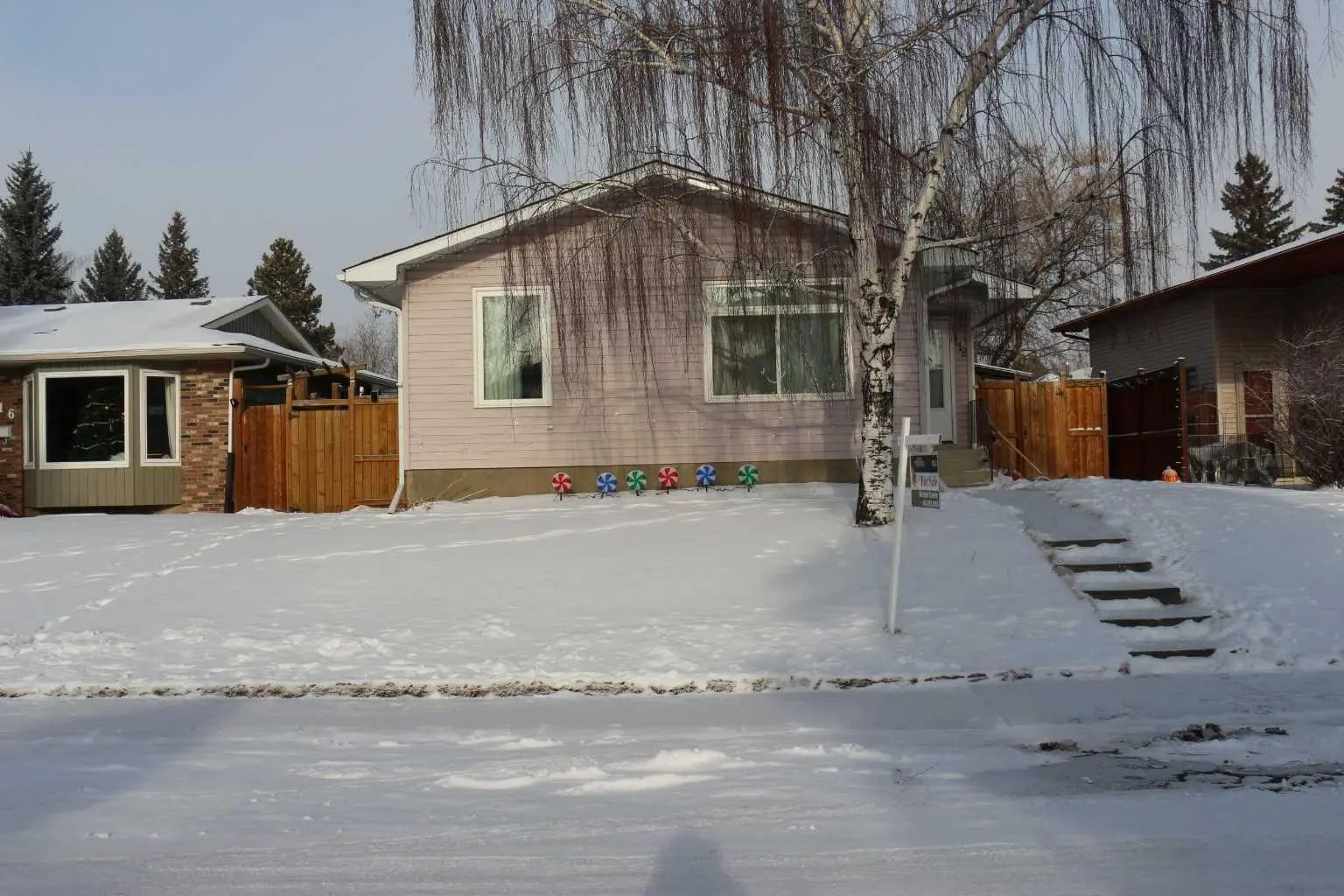 Xxx Woodvale Road Sw Calgary Alberta T2W 3M8 Woodlands Details